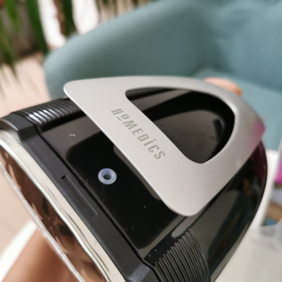 Bàn là (bàn ủi) hơi nước cầm tay HoMedics PS-HH50 Turbo - Ảnh 3