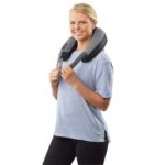 Đai massage cổ vai gáy kèm nhiệt hồng ngoại HoMedics Pro Therapy Vibration NMSQ-217HJ - Ảnh 2