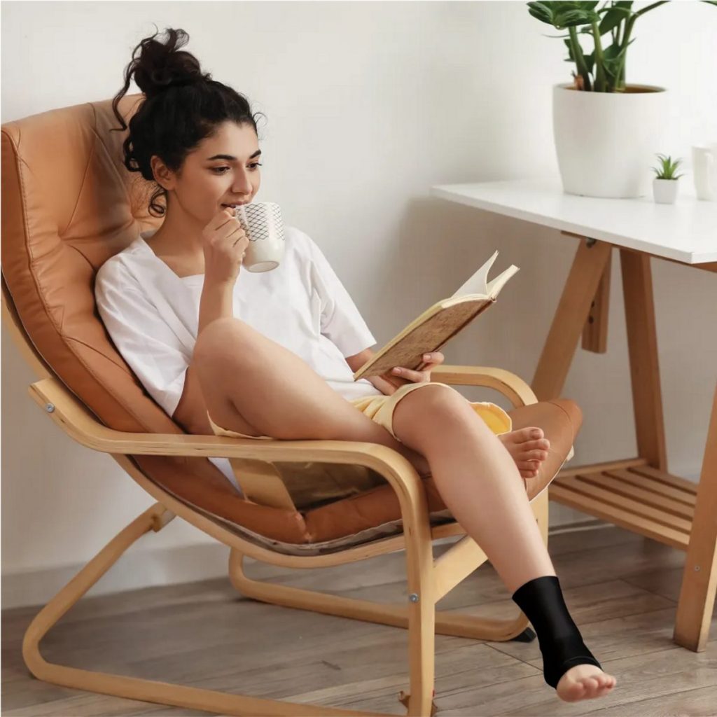 Bao massage nóng lạnh cổ chân SR-GA800J