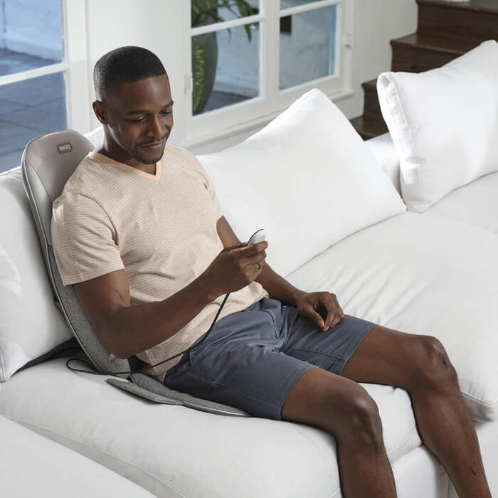Máy massage lưng là gì? Máy massage lưng hãng nào tốt?