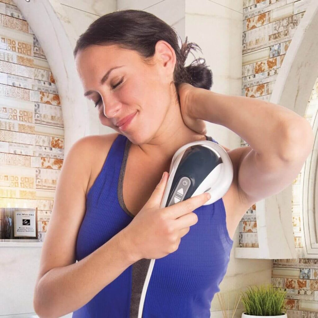 Dụng cụ massage cầm tay thiết kế linh hoạt tiện dụng